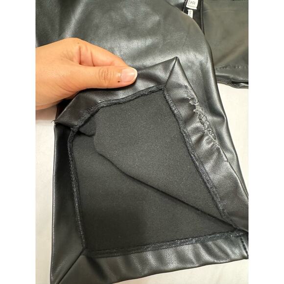 Abercrombie& Fitch The 90s Straight Ultra High Rise Split leg Vegan Leather Pant - Picture 11 of 12